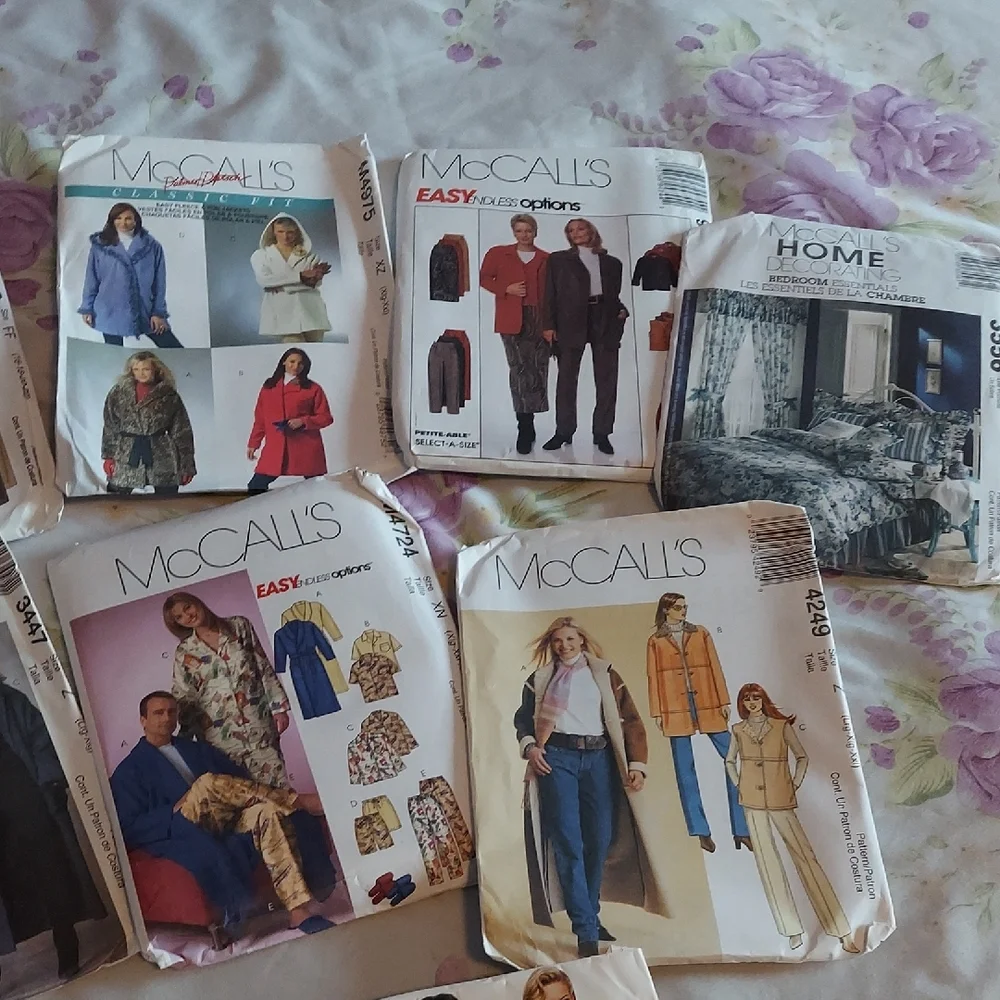 McCall's Vintage Sewing Patterns Collection #4 - Picture 6 of 11